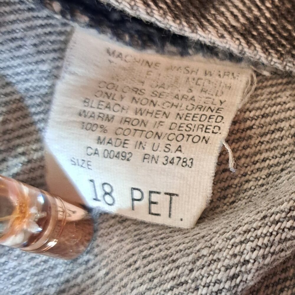 LEE Riders Jeans Women's Size 18 PET.  Gray Denim‎ High Rise Tapered USA made - Picture 9 of 14